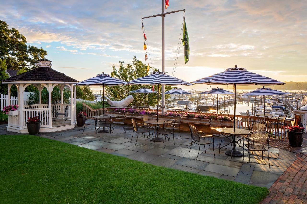 Bed & Breakfast At Harbor Hill Marina
