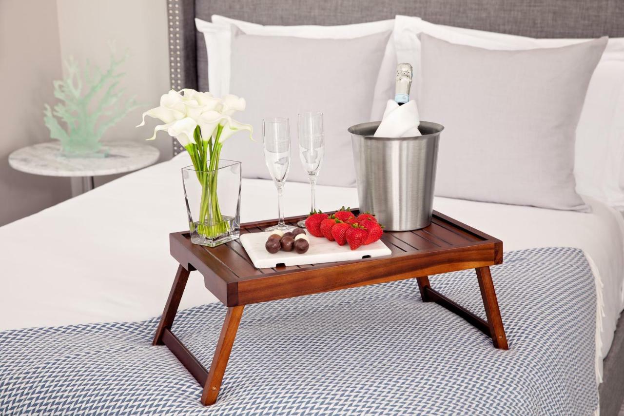 Bed & Breakfast At Harbor Hill Marina